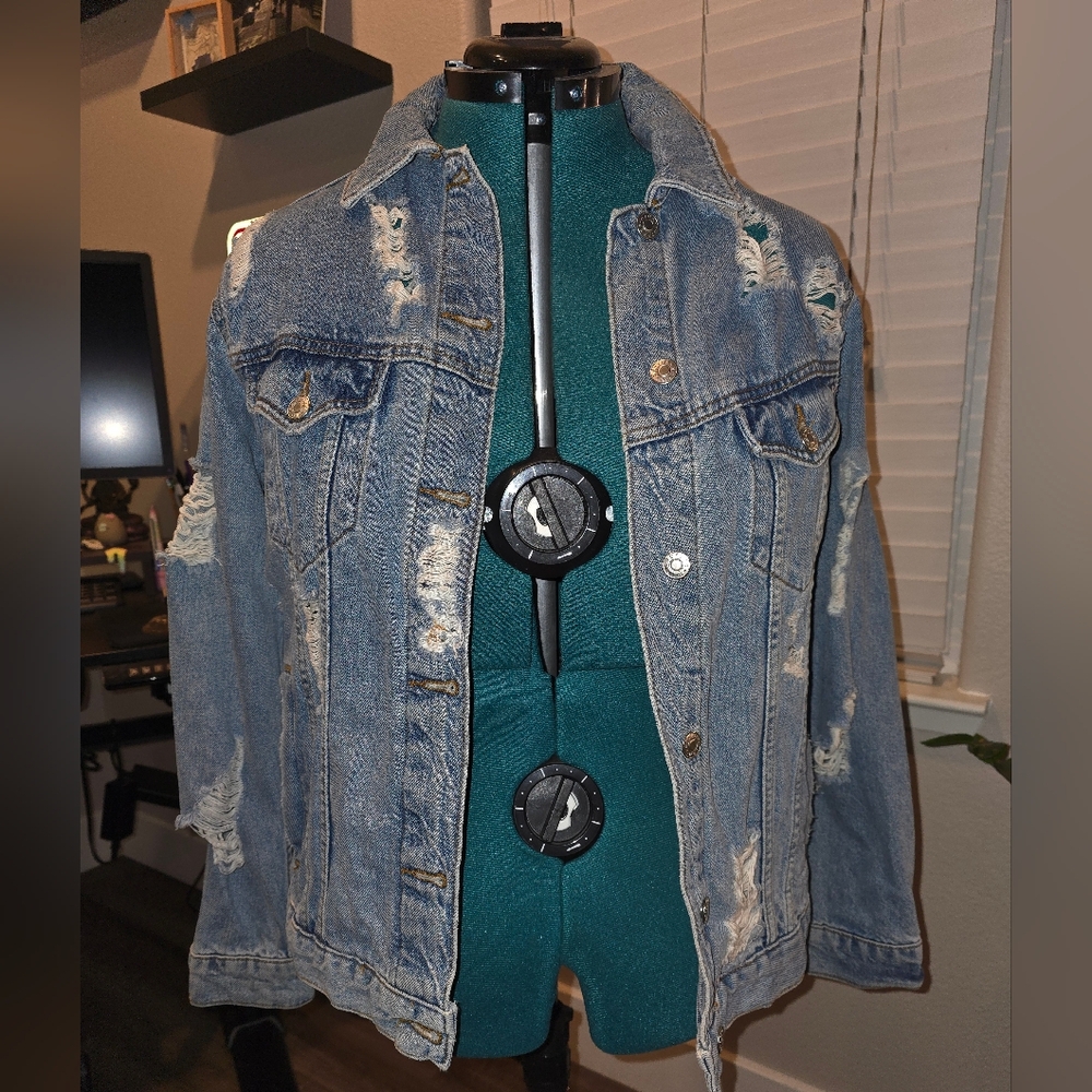 ✨ TOPSHOP‎ Moto Distressed Denim Jacket – Size US 12 / UK 16 / EU 44 ✨